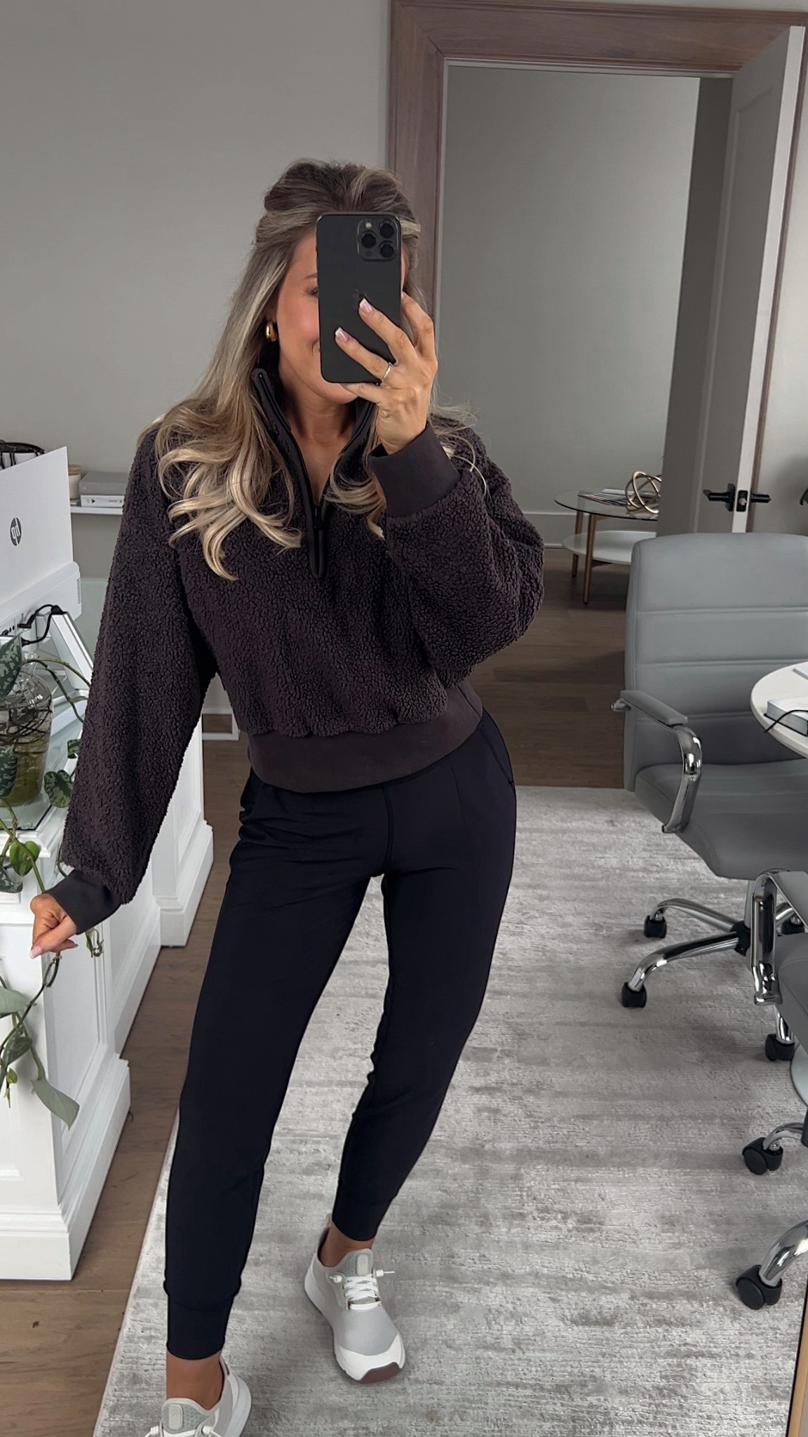 Cute cozy outfit for the office on a snow day 🫶🏻 love this Sherpa! Shoes are from Tropic Feel but I can’t link them here! I linked a similar pair of New Balance! 