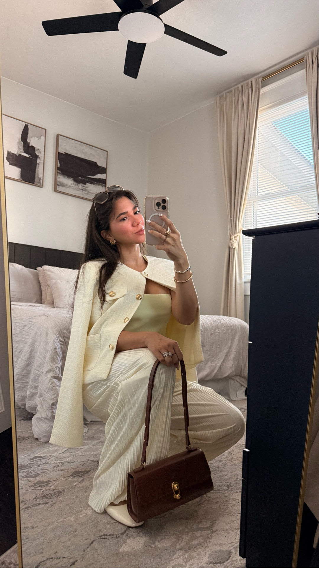 Modern chic mom outfit of the day✨🫶🏻

#LTKFindsUnder100 #LTKFindsUnder50 #LTKStyleTip