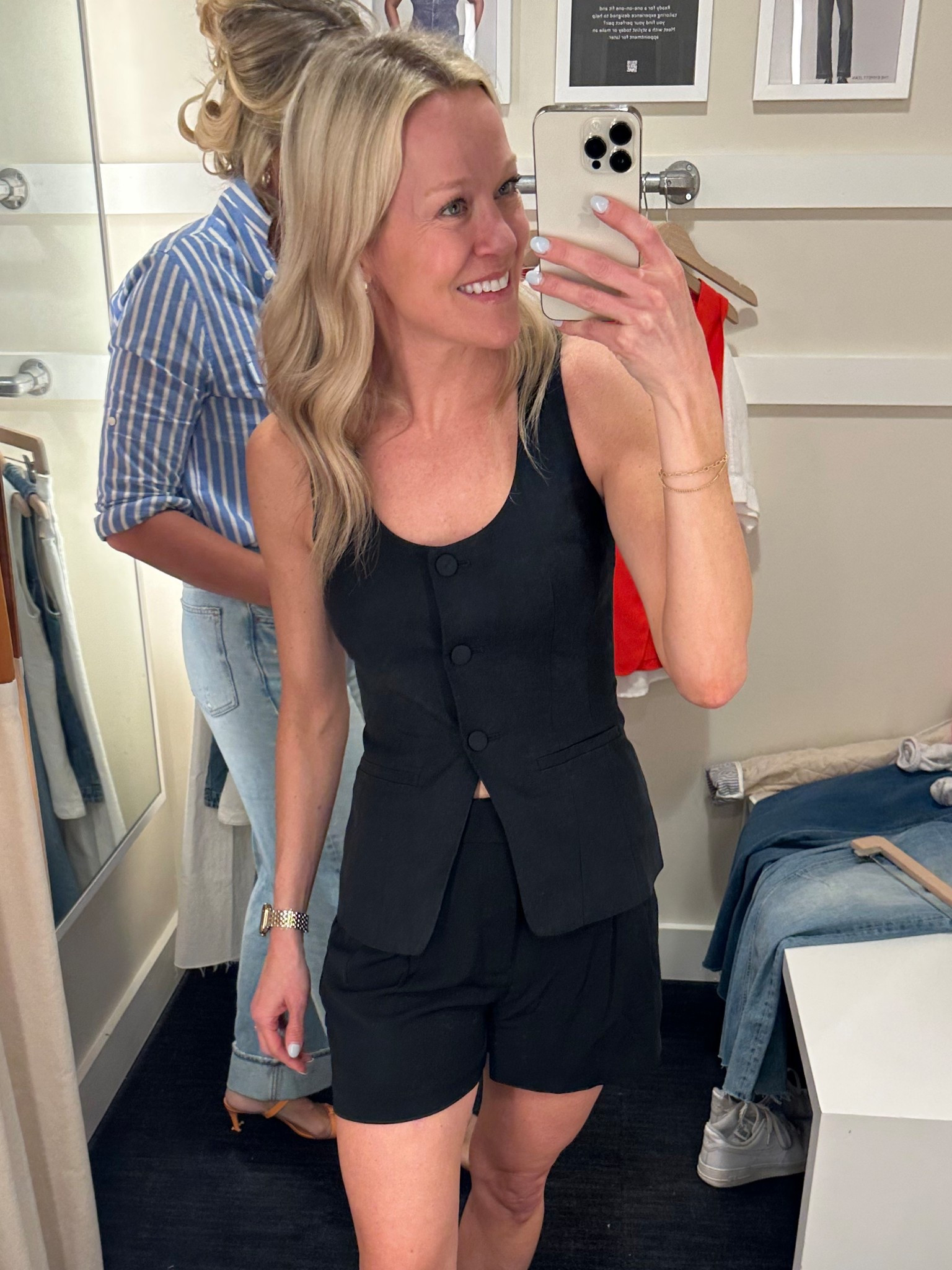 Love a good set!!!! 

Vest- size 0
Shorts- size 0

#LTKSeasonal #LTKStyleTip