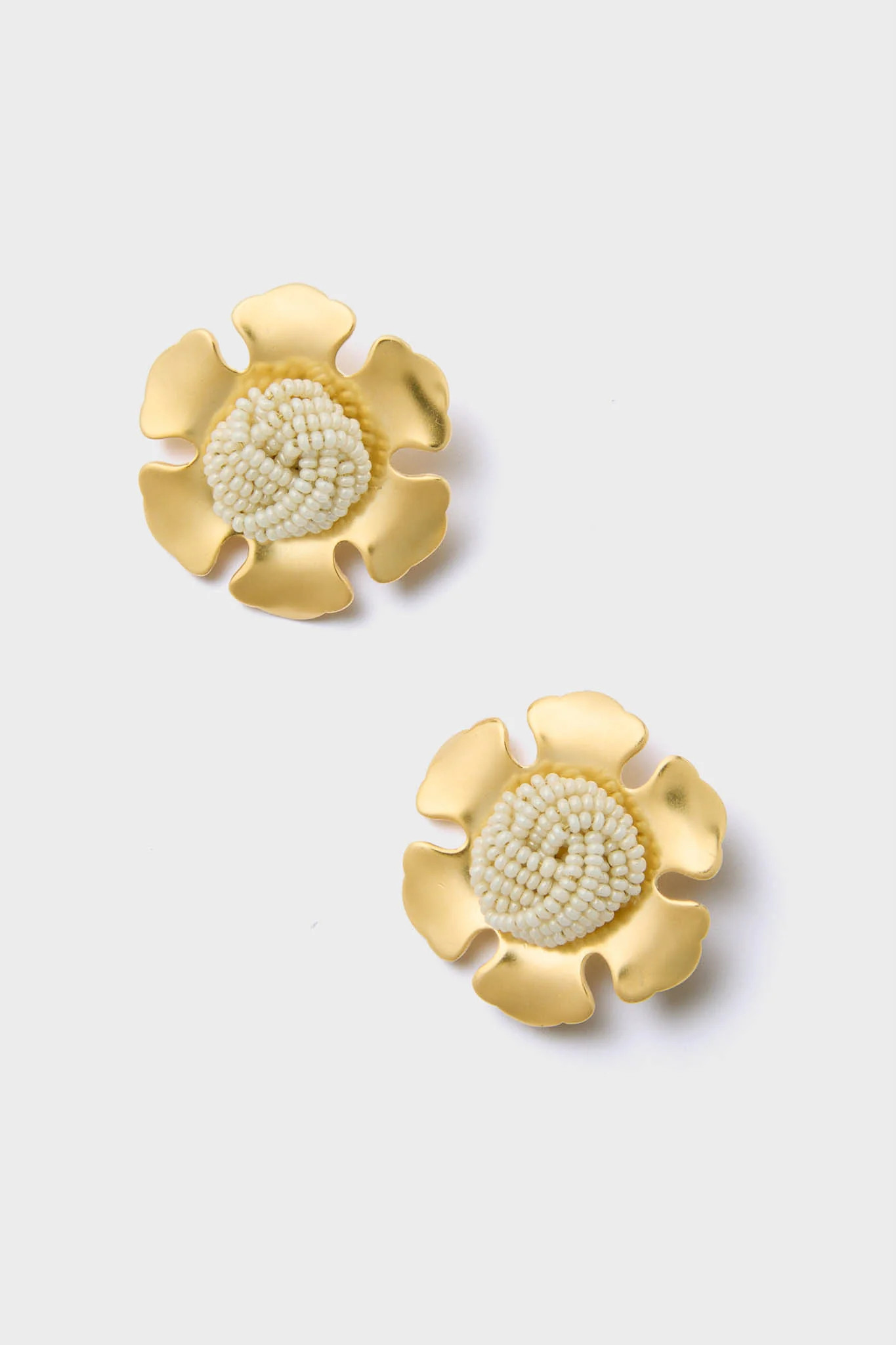 Gold and Pearl La Lune Earrings | Tuckernuck (US)
