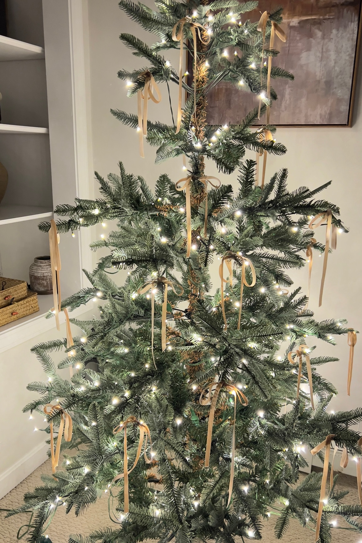 King Of Christmas www.kingofchristmas.com/SPACE_MADE_HOME

#LTKHoliday #LTKHolidaySale #LTKSeasonal