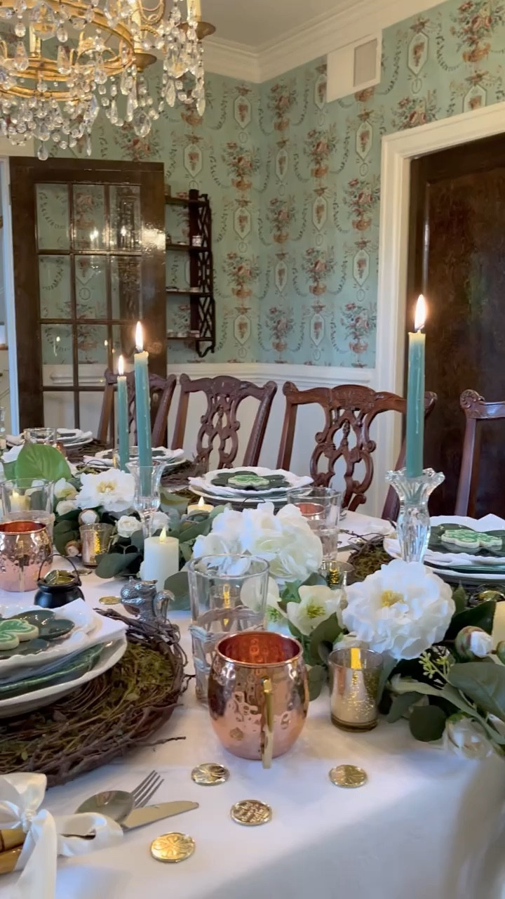 St. Patrick’s Day Tablescape ☘️

#LTKVideo #LTKhome #LTKstyletip