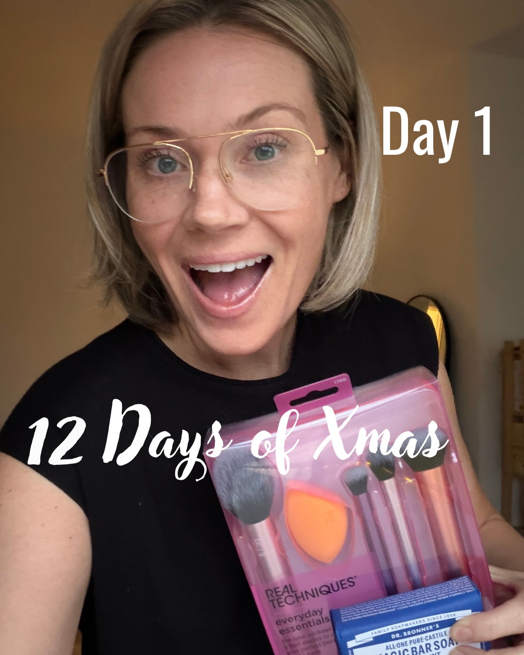 12 Days of Christmas • Day 1: ESSENTIALS 🎄✨
If your brushes are shedding… or your skin is suddenly breaking out… this is your sign. 🛑
Time for fresh tools (and cleaner ones!).
Linked my go-to 4-piece brush set + sponge for $20 — universally good shapes that multitask for eyes, complexion + blending.
Plus my fave Dr. Bronner’s soap to keep everything clean + skin-safe.
Good tools = better makeup. Always.
#LTKHoliday #LTKBeauty #MakeupEssentials

#LTKGiftGuide #LTKHoliday #LTKBeauty