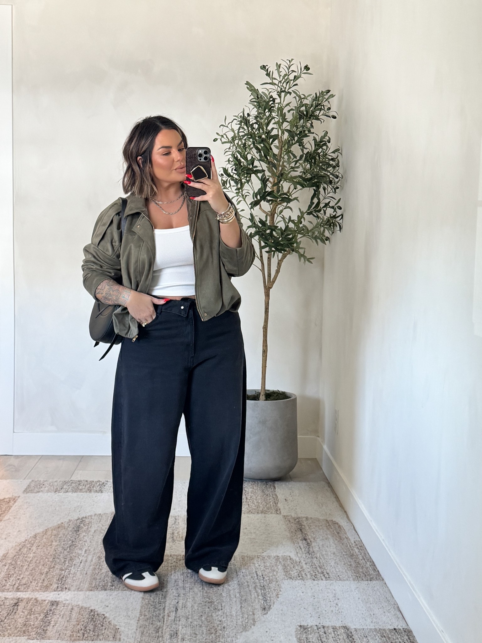 Jacket & tank L 
Jeans 14 could have done a 12 they are also tall girl friendly I’m 5’5 and have plenty of length they drag a little without heels. 
Code shayna10 to save $ on necklace 


#LTKMidsize #LTKootd