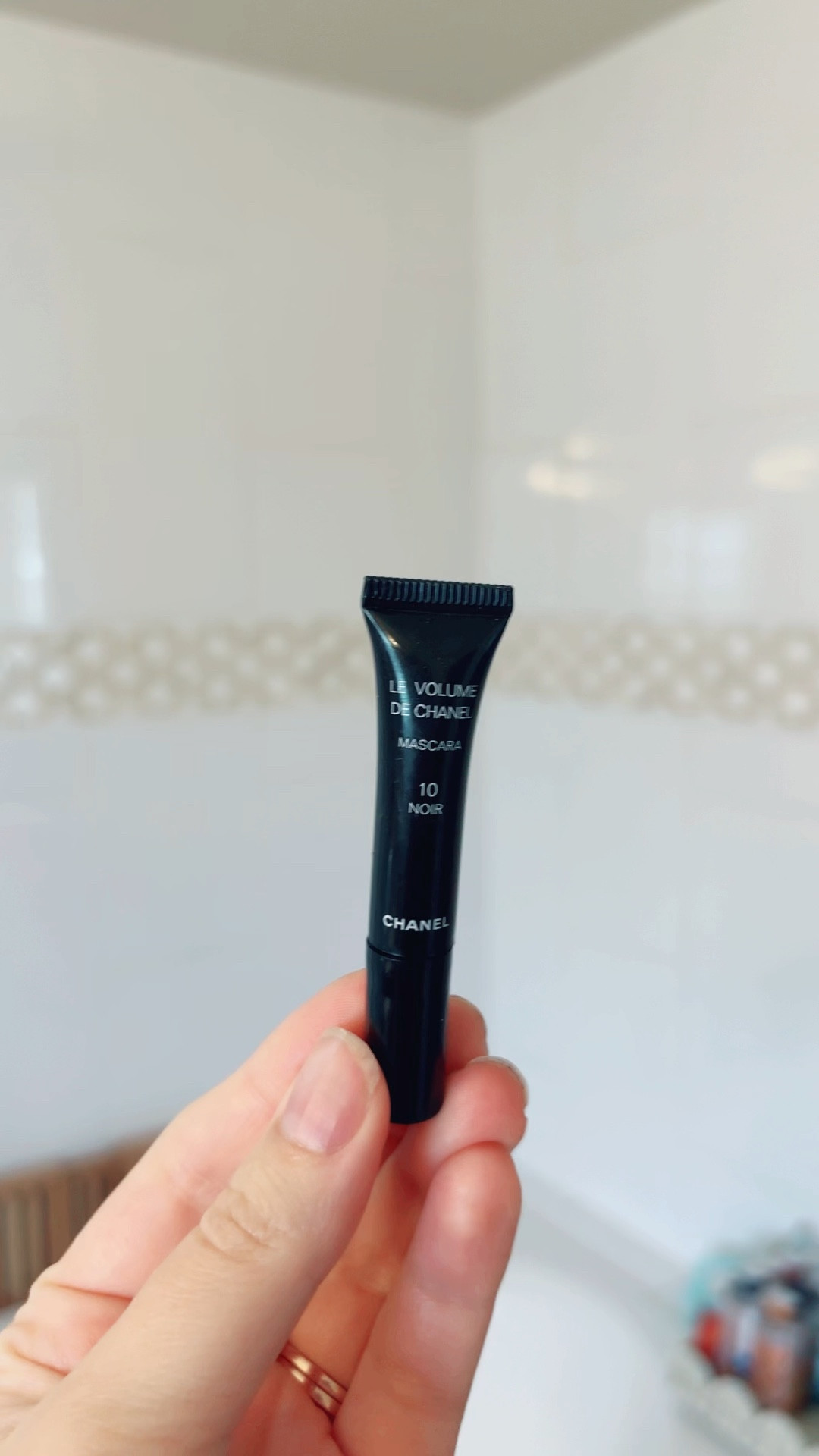 End of month empties! I was late on Novembers video so here you go!

#LTKWatchNow #LTKHome #LTKBeauty