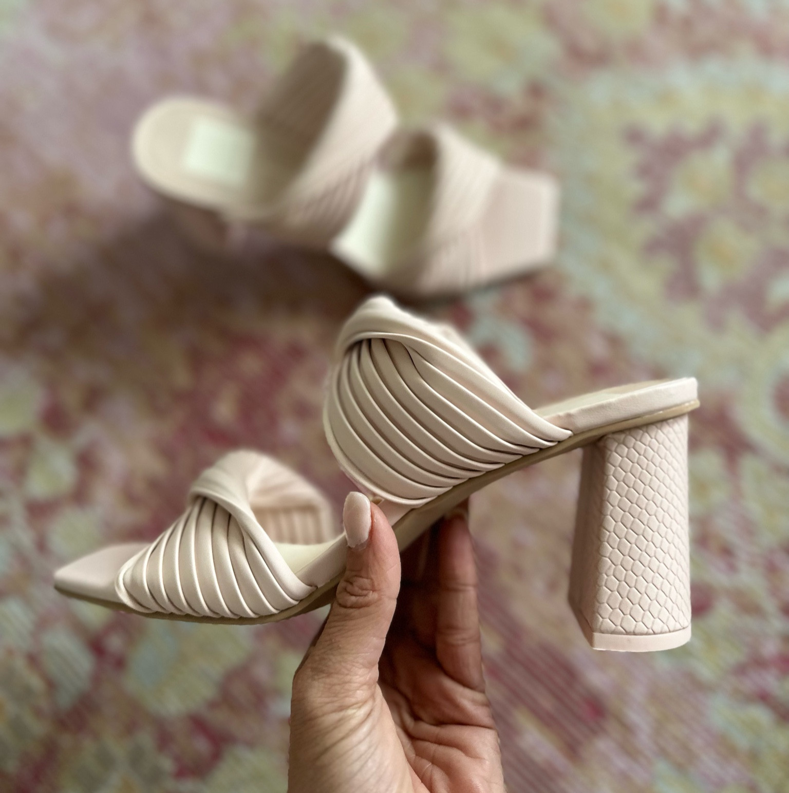 Comfortable heeled sandals - true to size 

#LTKshoecrush #LTKstyletip #LTKunder100