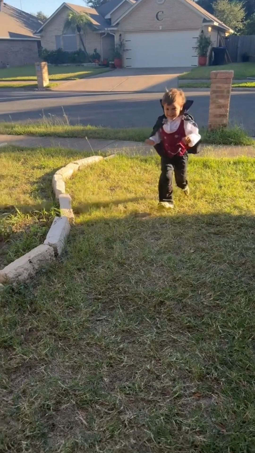 Because one costume is never enough 😂🎃

Amazon came through again 🙌 

Linked everything on my LTK for my last-minute shoppers! 🧡

#halloweenready #amazonprimewin #ltkstyle #momsofinstagram #spookyseason

#LTKHalloween #LTKFindsUnder50