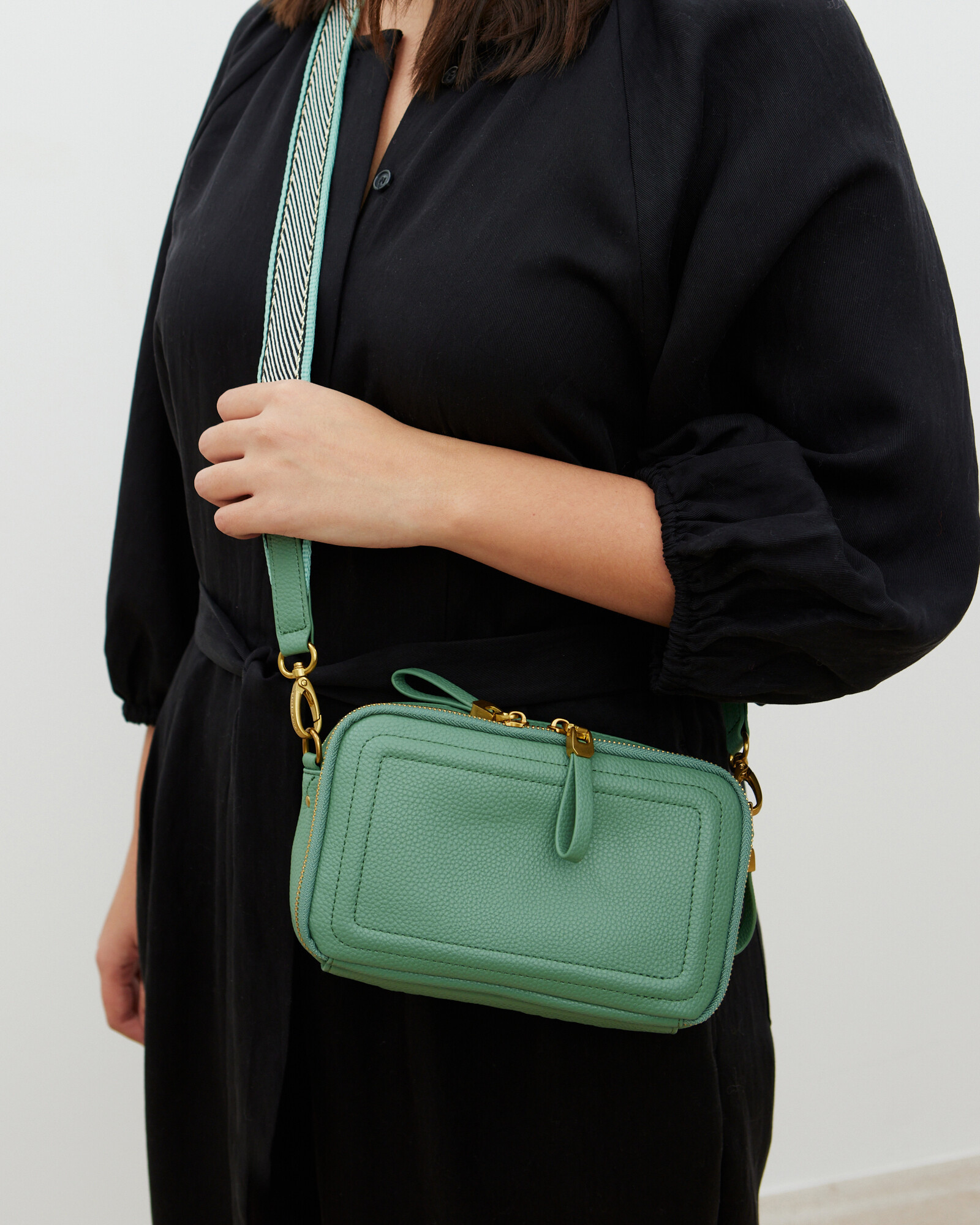 Simen Crossbody Bag Larges | Oliver Bonas | Oliver Bonas (Global)