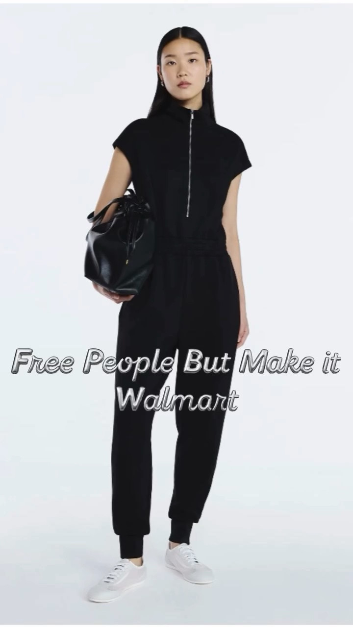 New Scuba Knit Jumpsuit 🔥

Comment SHOP below to receive a DM with the link to this post on my LTK ⬇ https://liketk.it/61YI5 #grwm #ootd #fashion #style #luxeezette