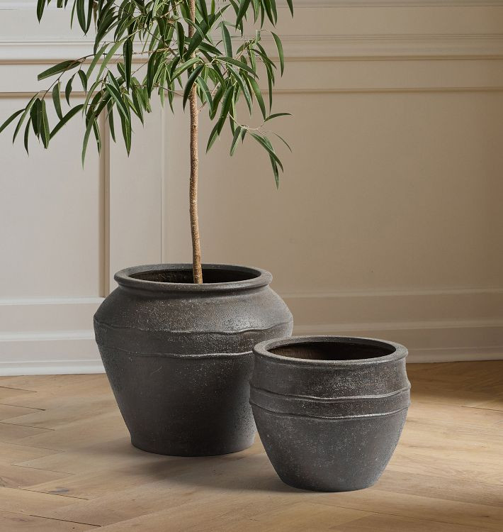 Tara Ficonstone Planter | Rejuvenation