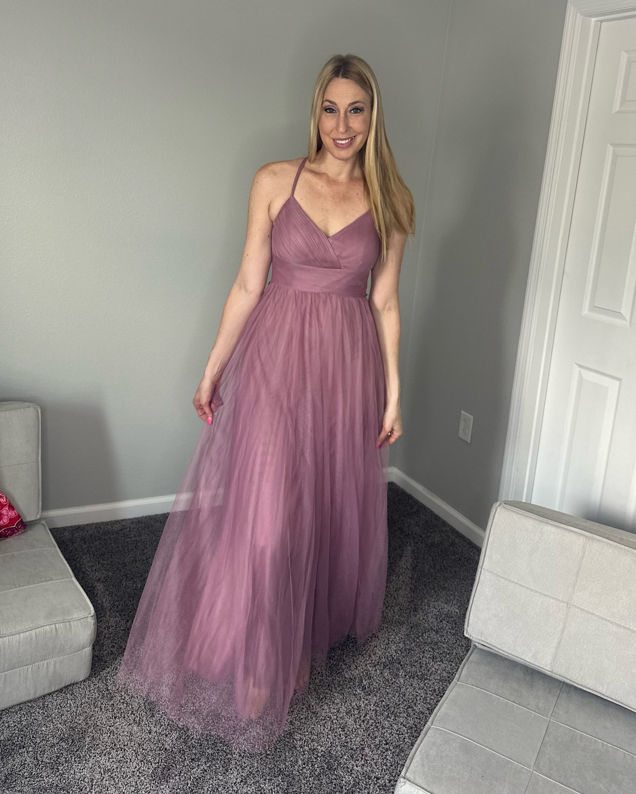 Elegant summer wedding guest dress 
💓I love color and the lace back 
💓 it does have some stretch
💓 wearing size small, fits true to size and I am 5’10”
💓 SHEIN fashion, SHEIN under $50 find