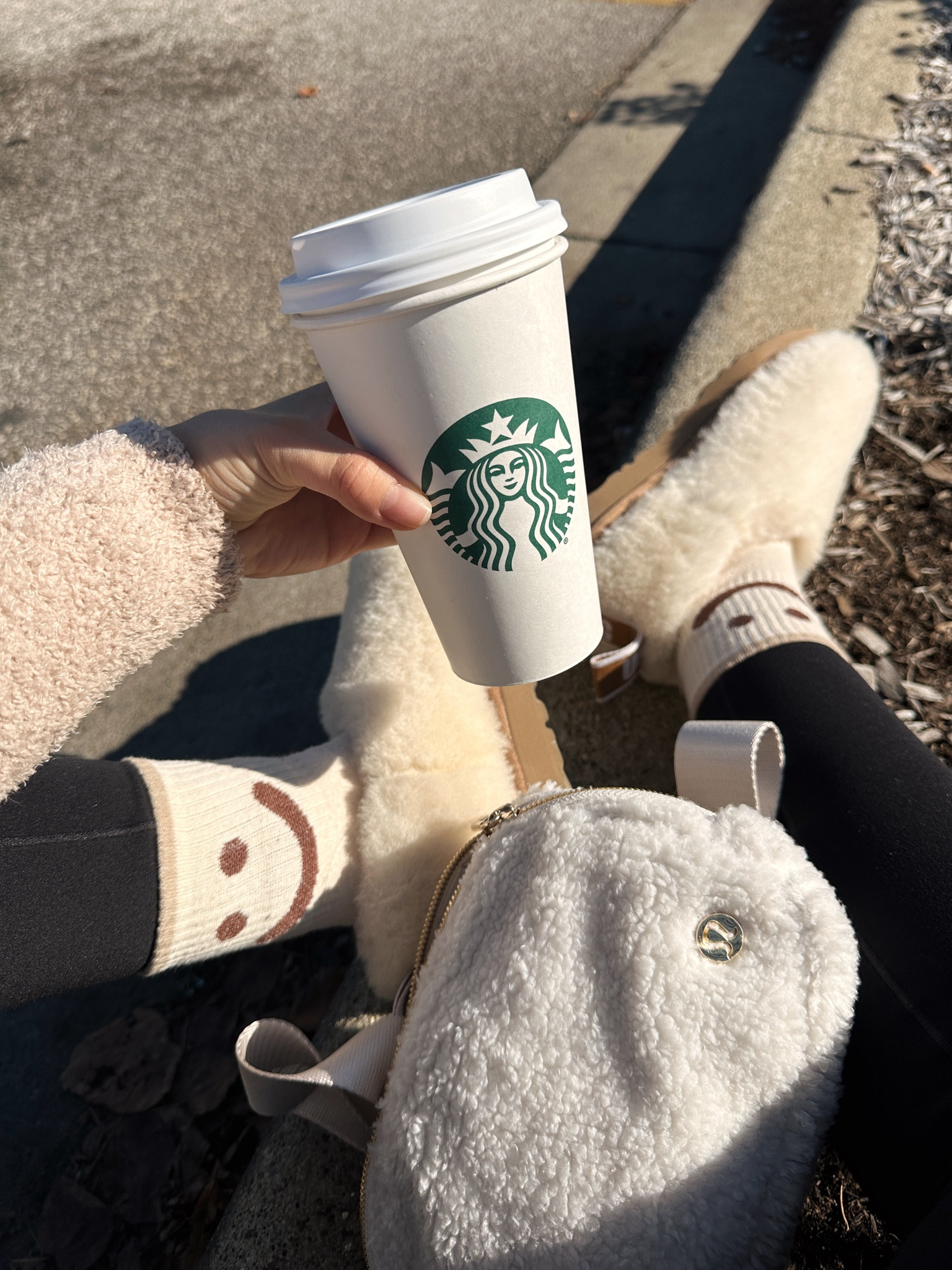 Staying cozy and a little basic 💓✨🫢 

#LTKGiftGuide #LTKHoliday #LTKSeasonal