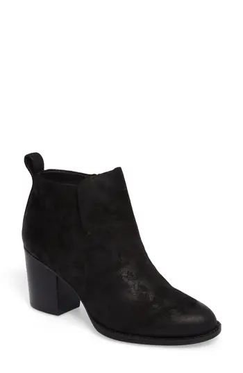 Women's Sofft Ware Plain Toe Bootie, Size 6 M - Black | Nordstrom