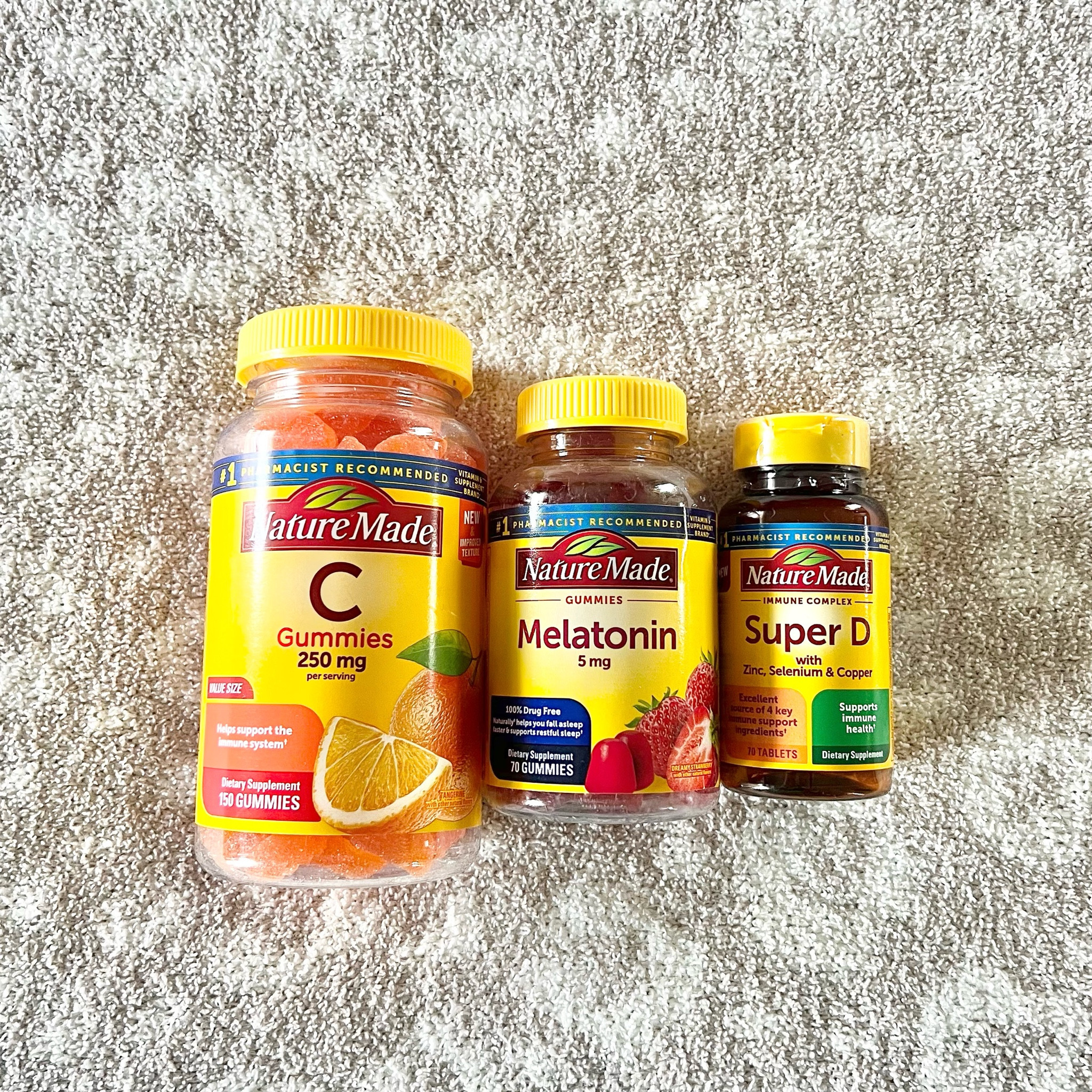 #naturemadegiftedme 

Thank you @naturemadevitamins for gifting me these three vitamins. 

* Vitamin C Gummies
* melatonin Gummies 
* Super D Vitamin with Zinc, Selenium & Copper

@naturemadevitamins are available in store and online at @walmart & @target 


#LTKunder50