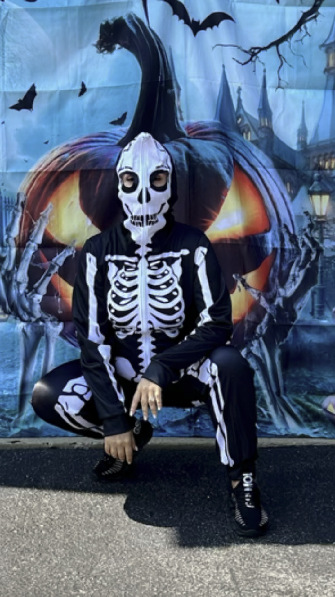 
🦴🎃 Turn heads this Halloween with this Skeleton Costume for women! Featuring a striking front and back bone print, this cozy onesie includes a zip-up hood that doubles as a face mask, making it perfect for any spooky event.

Easy to clean and built for comfort, it’s your go-to choice for trick-or-treating, parties, or haunted adventures. Embrace Halloween in style with the Waipfaru Skeleton Costume! #HalloweenCostume #SkeletonOutfit #SpookyStyle #TrickOrTreat

#LTKVideo #LTKOver40 #LTKFallSale