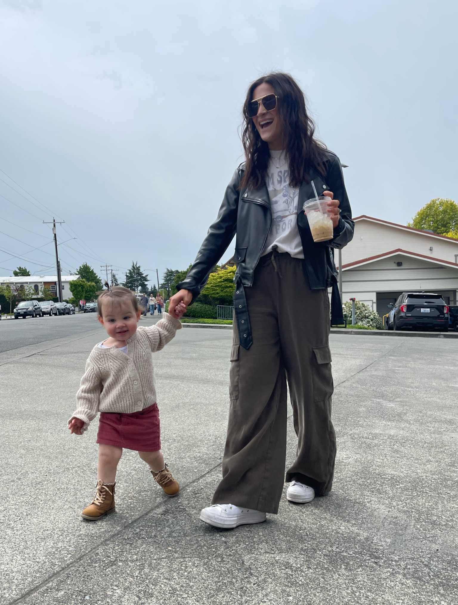 Wearing size Small pants! #morginm