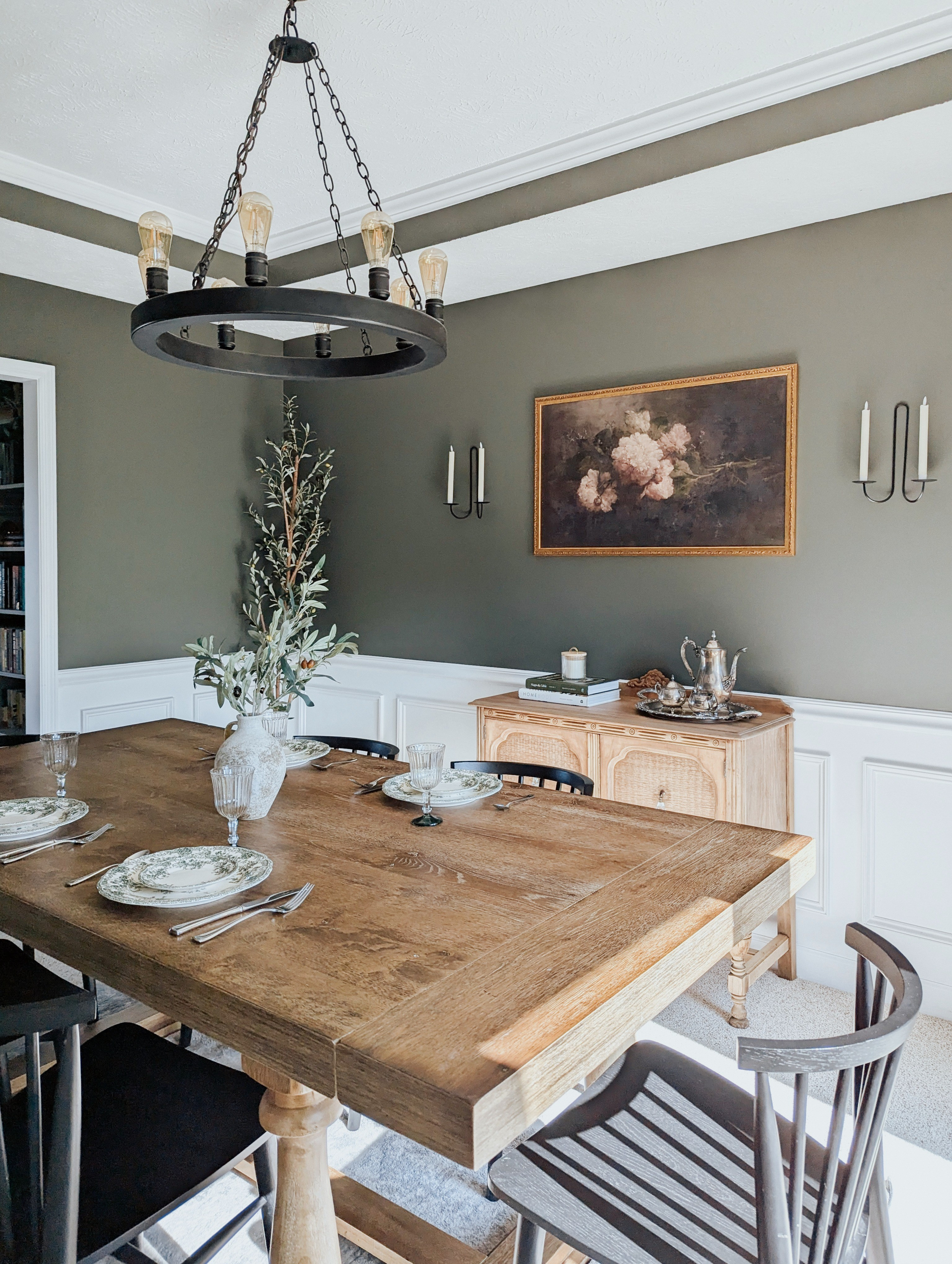 Modern Vintage Dining Room decor ideas. Vintage floral framed art, modern vintage farmhouse dining room, moody dining room decor, dining room styling. #diningroom #diningroomdecor #diningroomdesign 

#LTKHome