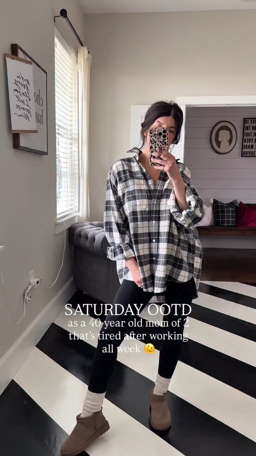 My flannel is 40%! I grab one every single year because they’re truly the softest! Comment SHOP for 🔗

comfy cozy outfit! 
Small in flannel button down; oversized
Xs in leggings; tts
6 in ugg minis; tts

https://liketk.it/5E6fN #ltksalealert #ltkdayinmylife #ltkmomlife #millennialmom #momstyle #momoutfit #weekendoutfit #wfhm #sahmomlife
