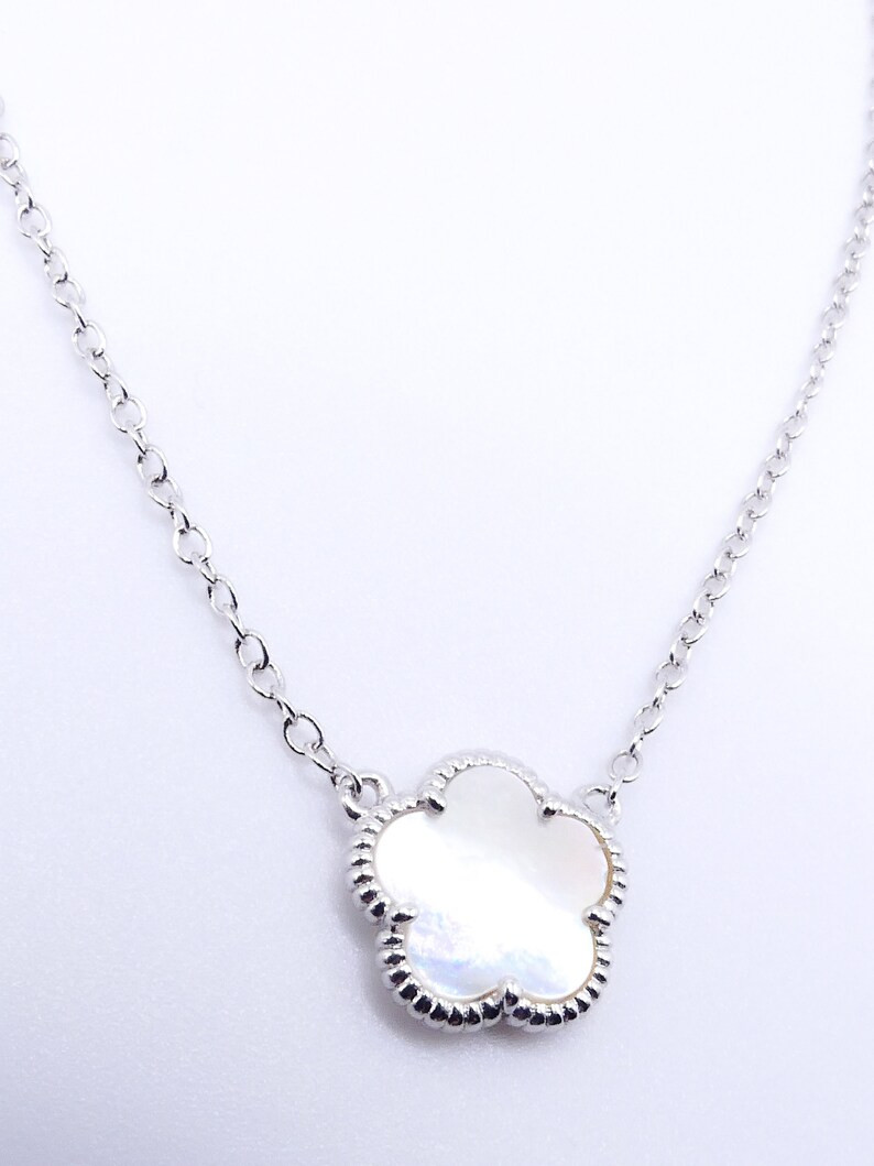 EXQUISITE Petite 18kt Gold Plated 5 Petal Mother Pearl Shell Clover Flower Pendant Thin Chain Nec... | Etsy (US)