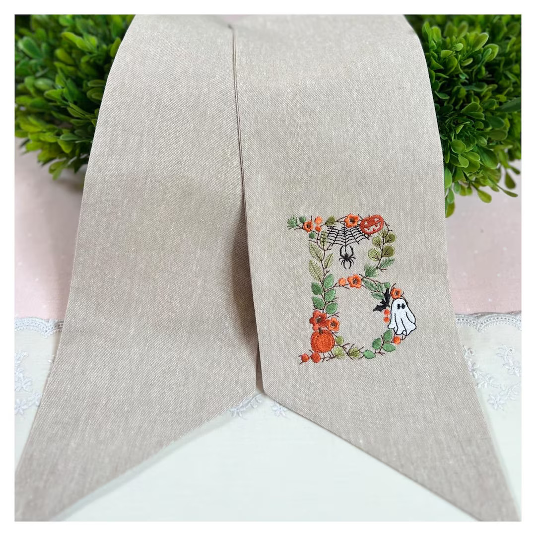 Monogrammed Wreath Sash, Halloween Sash, Fall Decor, Pumpkin Sash, Ghost Bow - Etsy | Etsy (US)