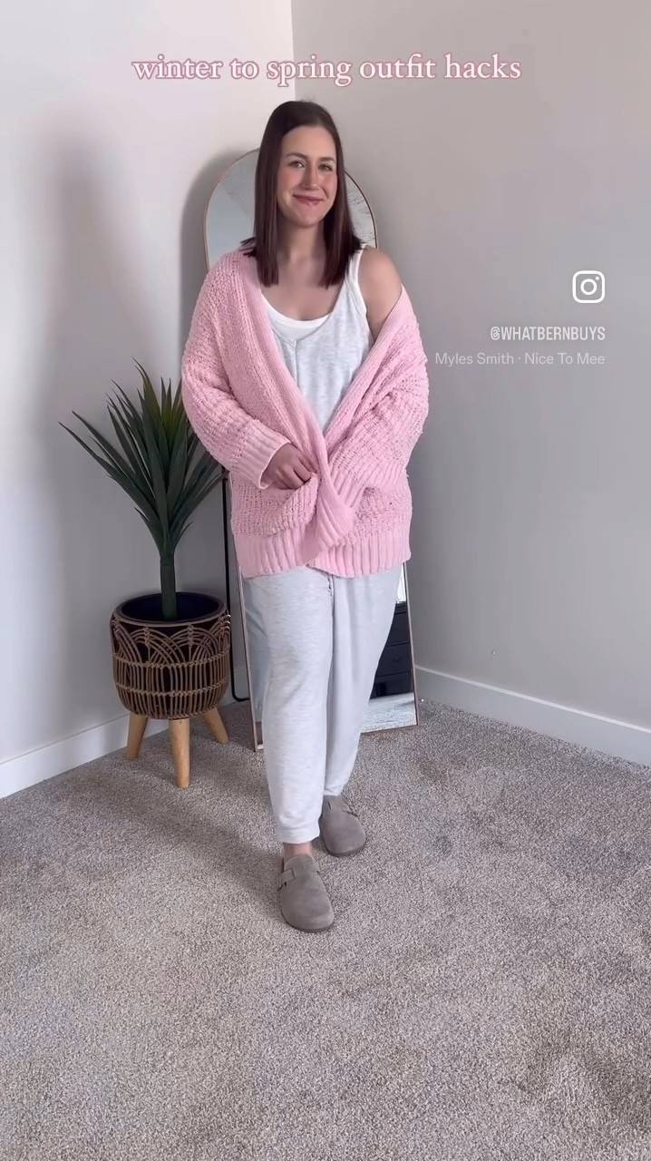 Spring is teasing us, but winter isn’t done yet! 😅 Here’s how to mix your winter basics with spring essentials for the perfect in-between season looks. Which outfit is your favorite? Tell me in the comments! ✨

#momstyle #midsizefashion #springtransition #comfyoutfit #momootd

#LTKMidsize #LTKSeasonal #LTKFindsUnder50