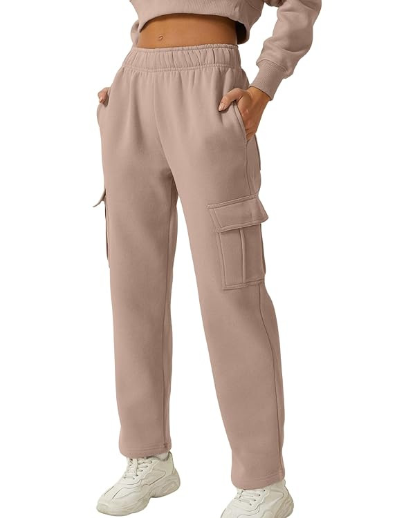 QINSEN Womens Medium Waist Baggy Elastic Waist Sweatpants Casual Fleece Long Pants with Pockets | Amazon (US)