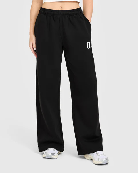Foundations Oversized Oner Girlfriend Straight Leg Joggers 
 Black | Oner Active (UK / US)