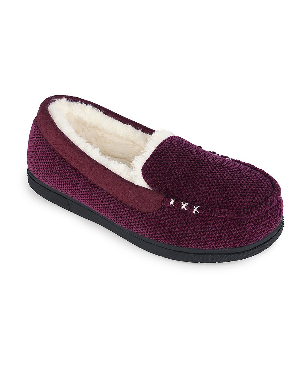 RockDove Women's Slippers Wine - Wine Chenille Faux Fur-Lined Moccasin Slipper - Women | Zulily