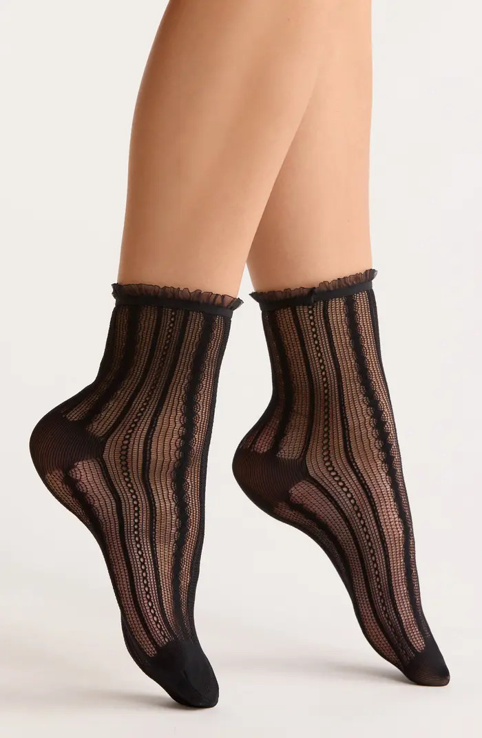 Sheer Lace Quarter Socks | Nordstrom