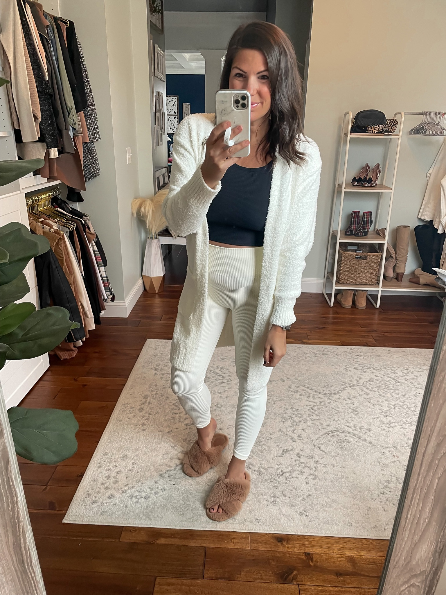 Amazon comfy look
Amazon loungewear 
Fuzzy cardigan 
Ribbed leggings 

#LTKfindsunder50 #LTKstyletip #LTKSeasonal