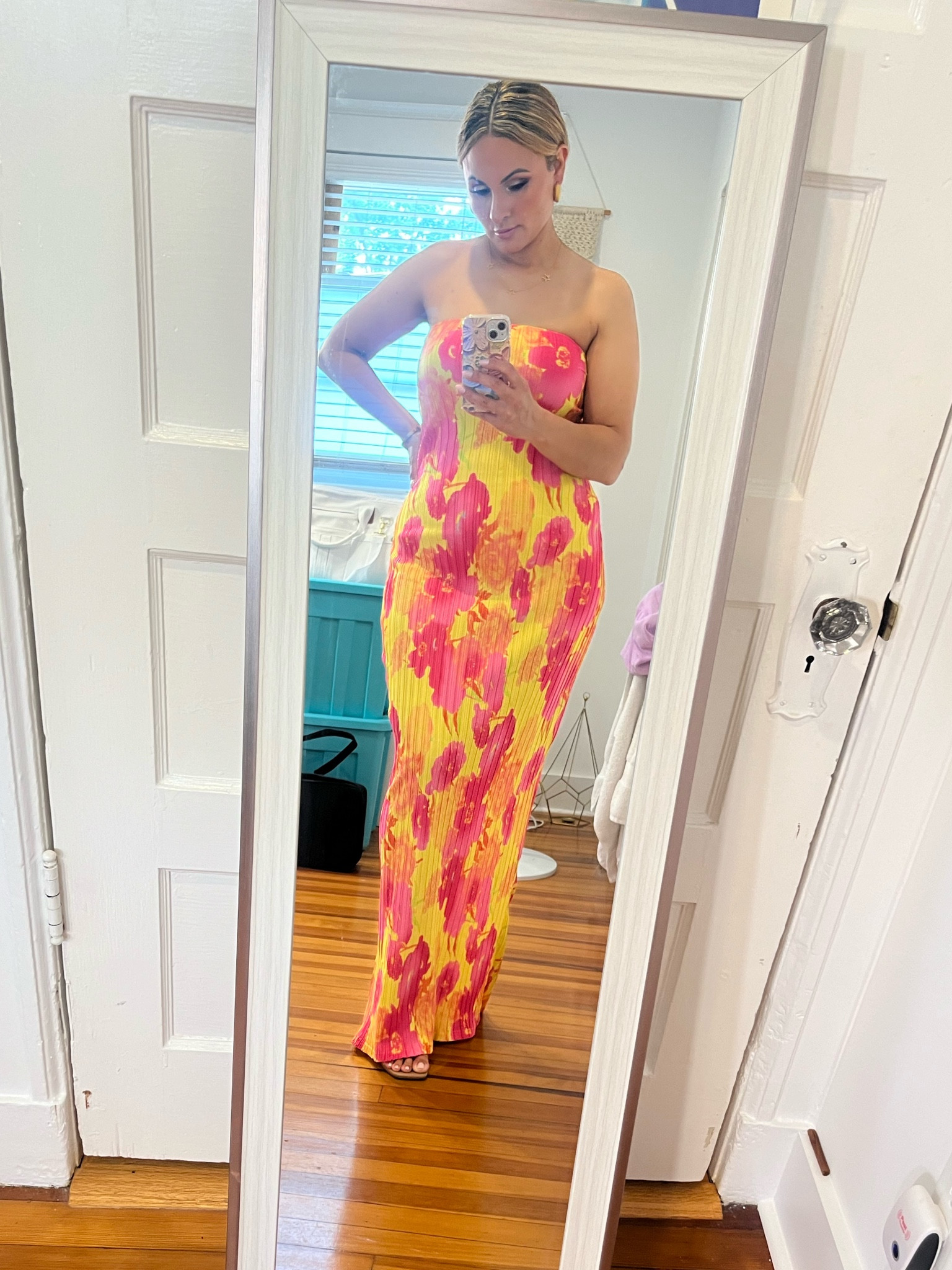 Multi floral maxi dress 


#LTKStyleTip #LTKFindsUnder50 #LTKMidsize