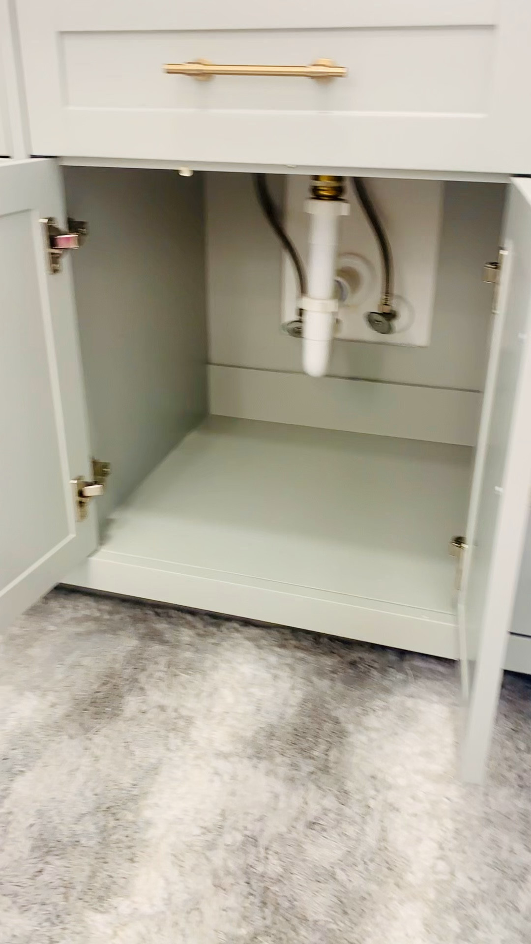 Under-the-sink bathroom organization 

#LTKHome #LTKFindsUnder50 #LTKBeauty