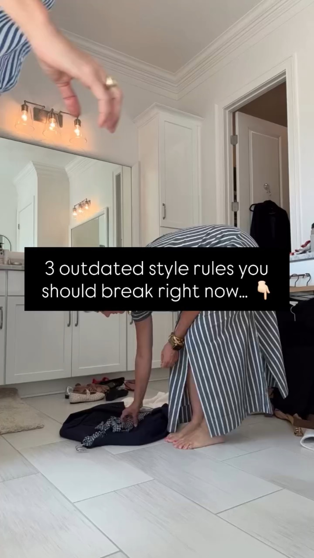 Ready to break free from old-school style rules? 🙌 

Here are 3 you should ditch ASAP: 

1️⃣ Always tuck your top. 
- Sometimes a half-tuck or leaving it loose creates a more modern look! 

2️⃣ Stick to skinny jeans. 
- Wide-leg, straight-leg, and flared styles are trending and so flattering! 

3️⃣ Avoid mixing prints. 
- Stripes and florals? Leopard and plaid? They’re better together! 

Which rule are you breaking first? Need help modernizing your wardrobe? Let’s chat! 💌 

#PersonalStylist #StylingTips #StyleWithPurpose #PersonalStyling #StyleOver40 #breaktherules