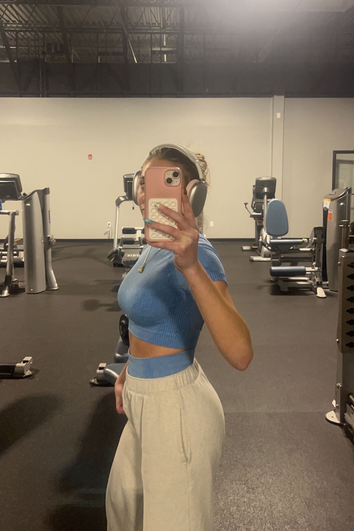 Cutest gym fits while it’s getting chilly outside ❄️

#LTKFitness #LTKActive #LTKSeasonal