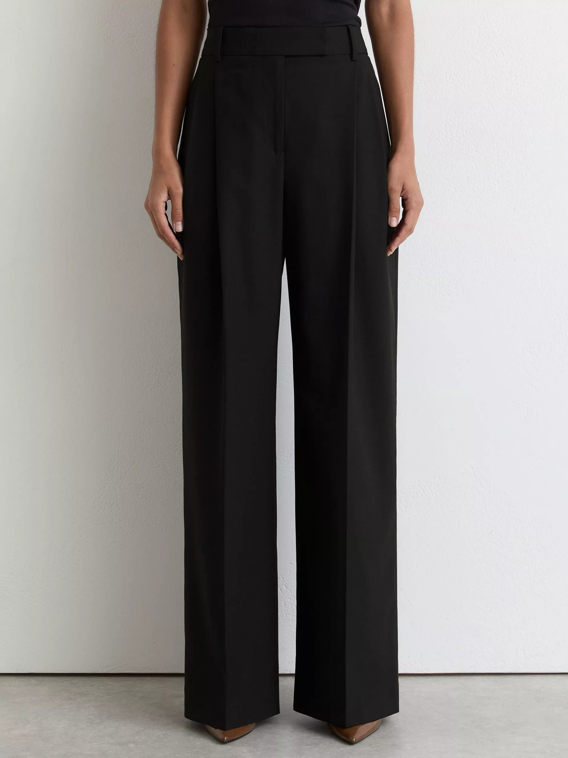 Reiss Luna Tailored Wide Leg Trousers | John Lewis (UK)