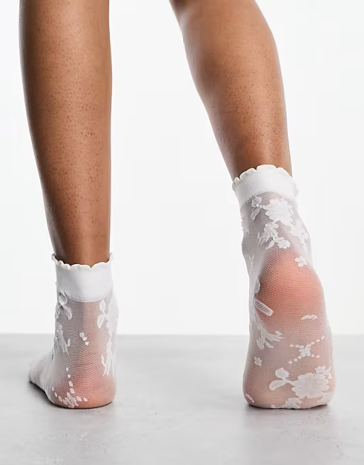 ASOS DESIGN white lace sock | ASOS (Global)