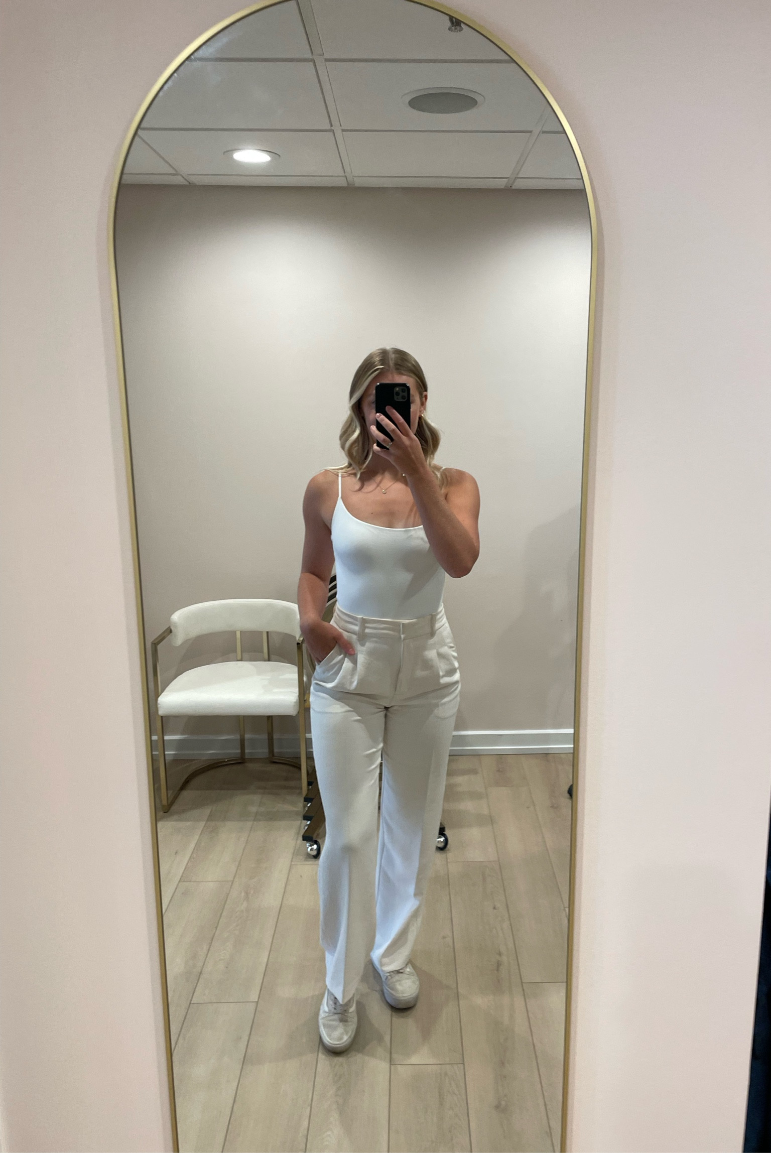 HAIRSTYLIST OUTFIT

#LTKunder50 #LTKFind