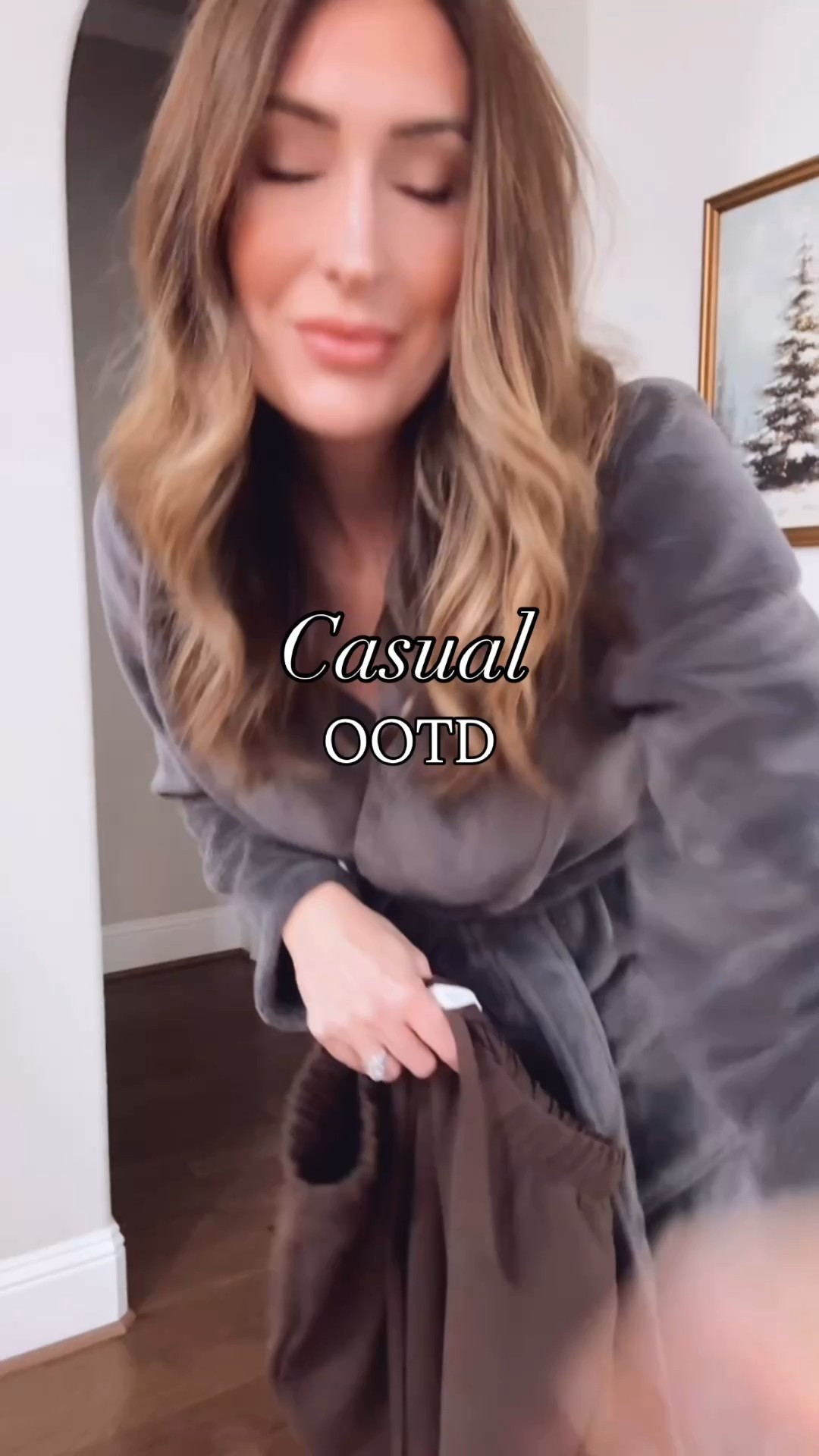 These pants again 🙃 So good I have them in three colors! And they’re on sale right now 🙌🏻 