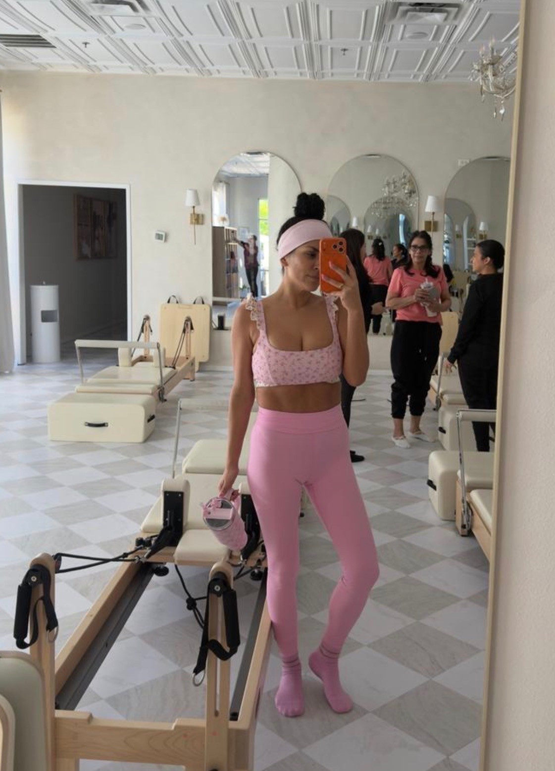 Pretty in pink for Pilates 🎀 Comfy, feminine, and ready for a good workout.

#PilatesStyle #WorkoutSet #ActivewearStyle #PinkOutfit #PilatesGirl #FitnessStyle #WorkoutInspo

#LTKdayinmylife #LTKootd #LTKfitnessgoals
