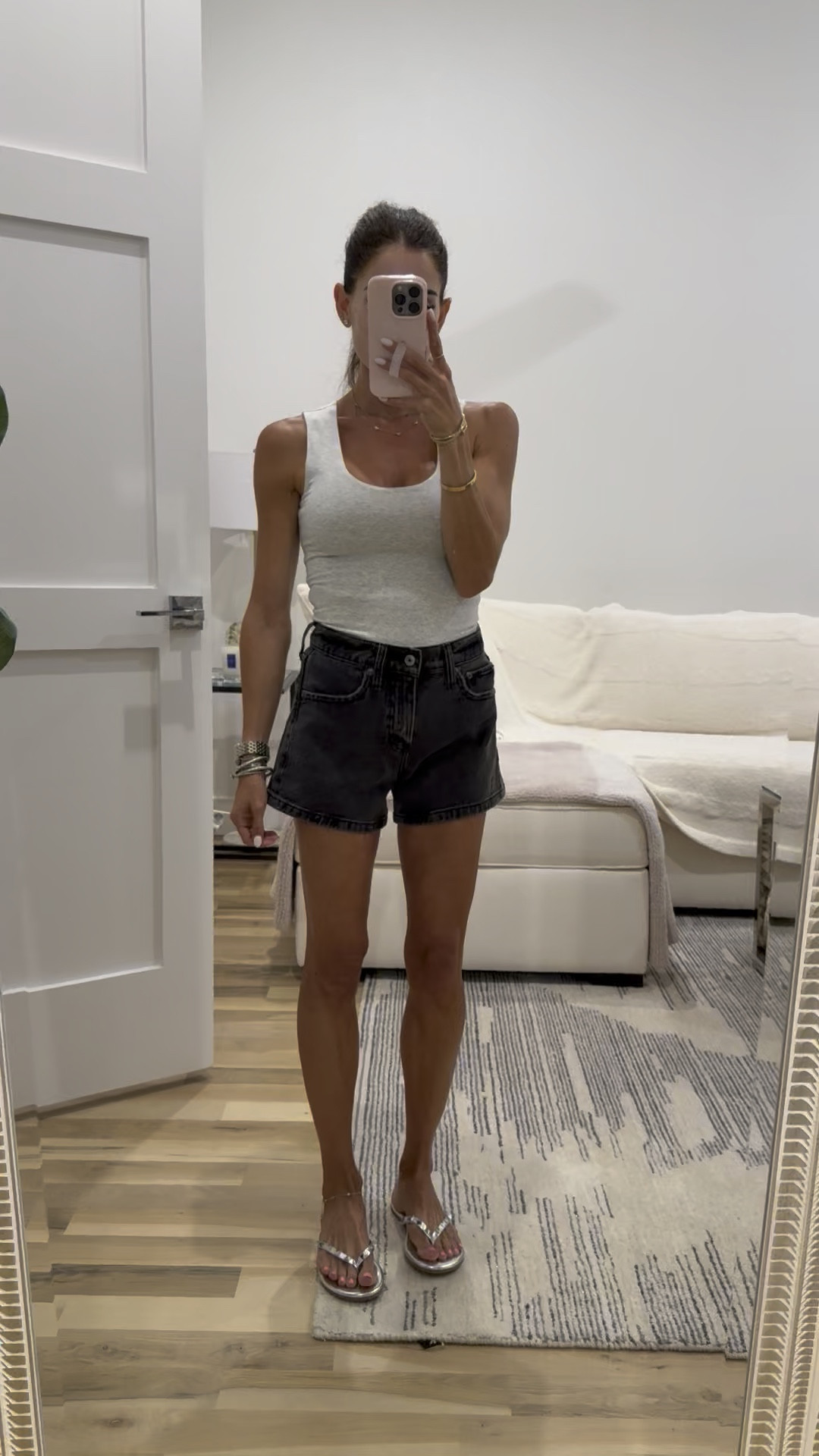 Denim shorts I love on sale size 23 summer outfit