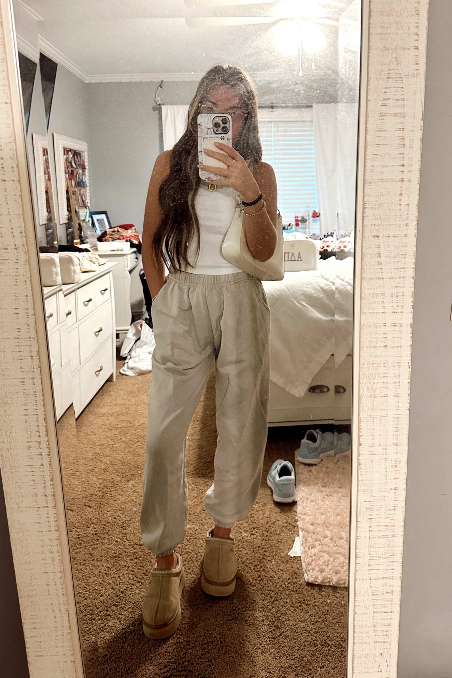 top is a small/ sweatpants is a small 💜

#LTKTravel #LTKSeasonal