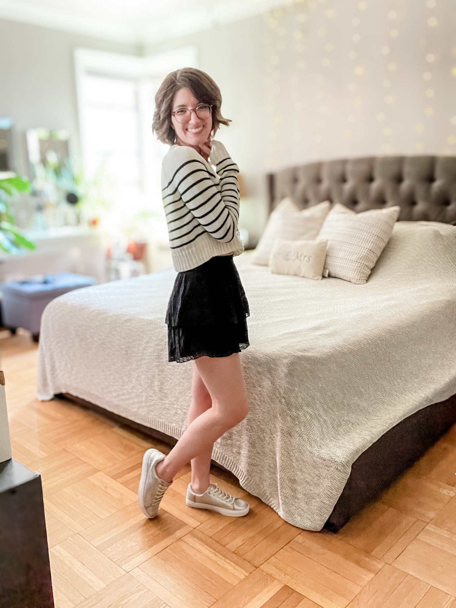 Cropped sweater: TTS
Skort: size up 1
Sneakers: TTS

#LTKFallSale #LTKStyleTip #LTKSeasonal