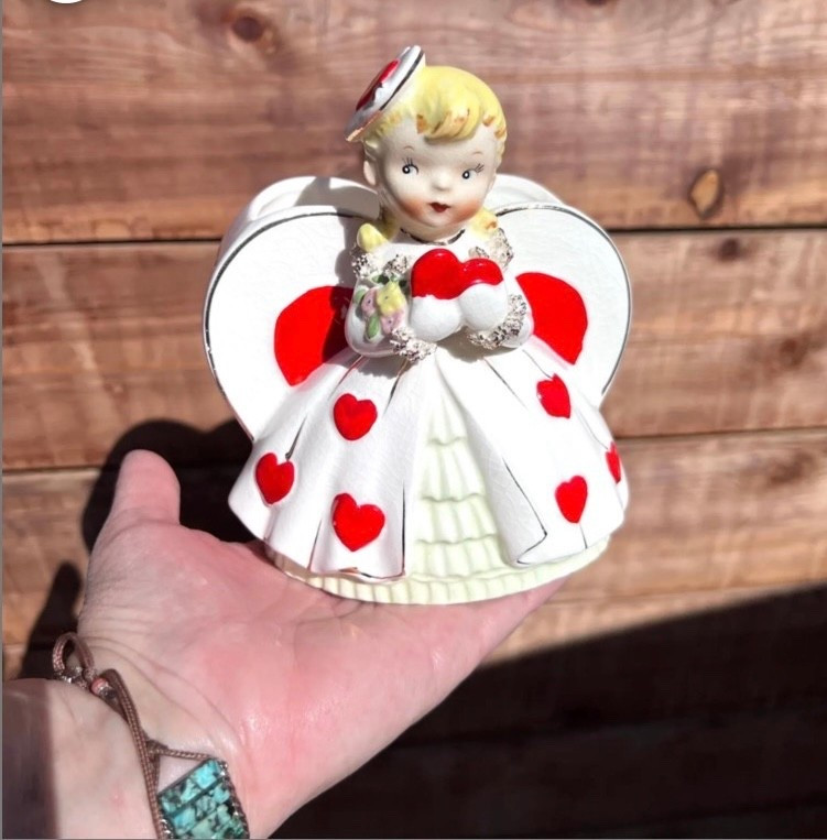 I love this!! Look how perfect she is❤️
An amazing piece to add to any collection. 



#valenfines #valentinesdecor #valentinesdecorations




#LTKHome #LTKSeasonal