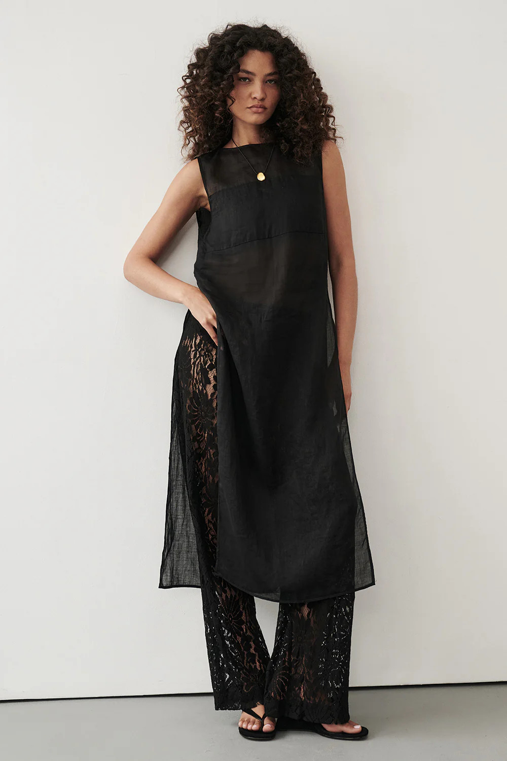 KAI BLACK RAMIE TUNIC TOP | DISSH