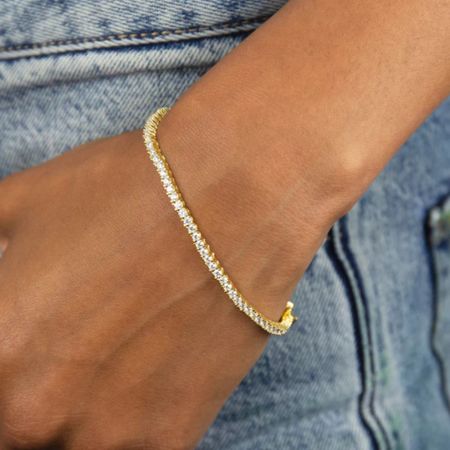 prettiest dainty tennis bracelet ✨🪩💎
•
•
•
tennis bracelet, accessories, jewelry, diamond bracelet, outfit of the day, outfit inspiration, ootd, outfit ideas 

#LTKsalealert #LTKwedding #LTKunder50