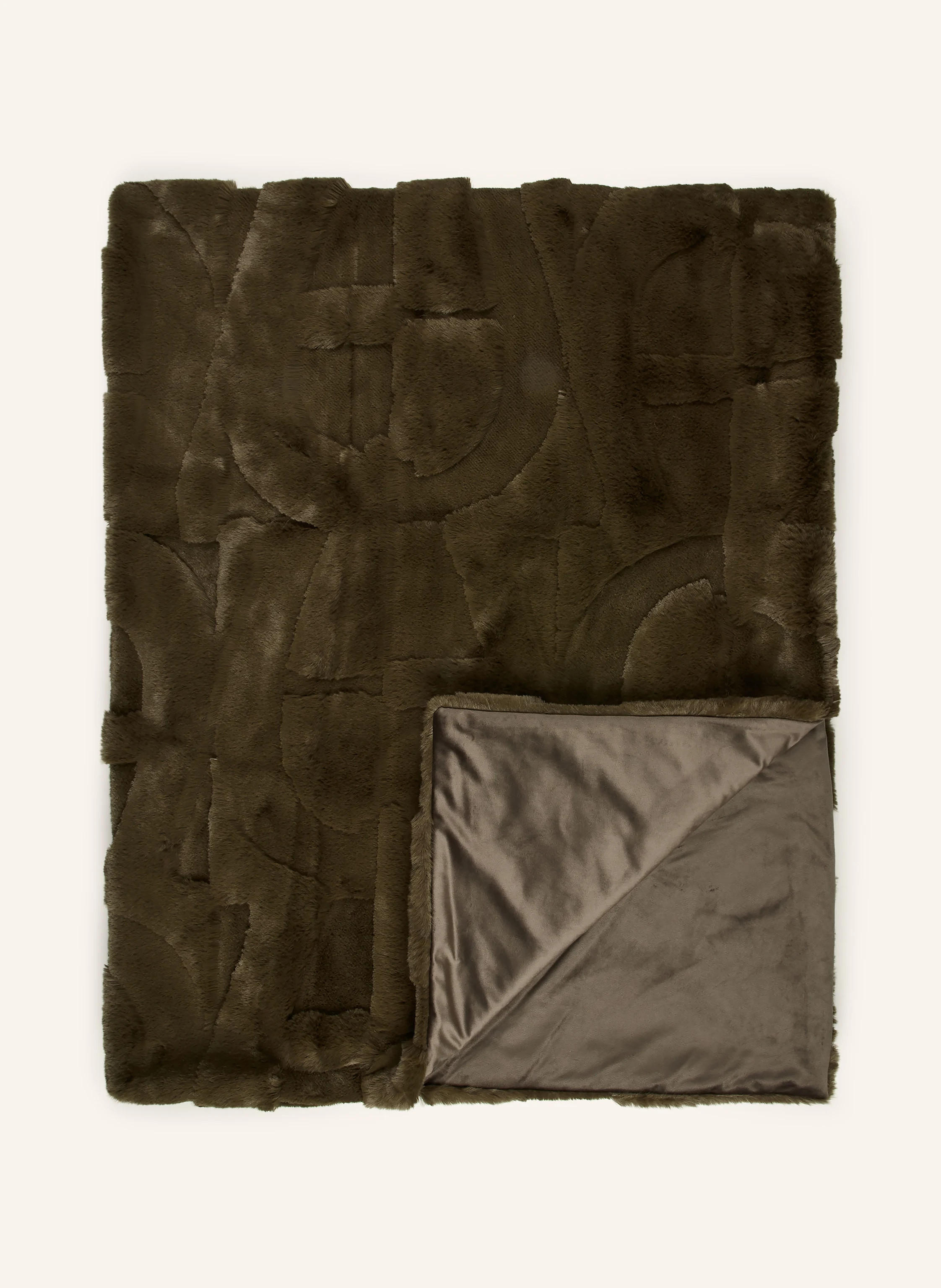 AIGNER Kunstfell-Plaid A-SERENITY in dunkelgrün | Breuninger (DACH)