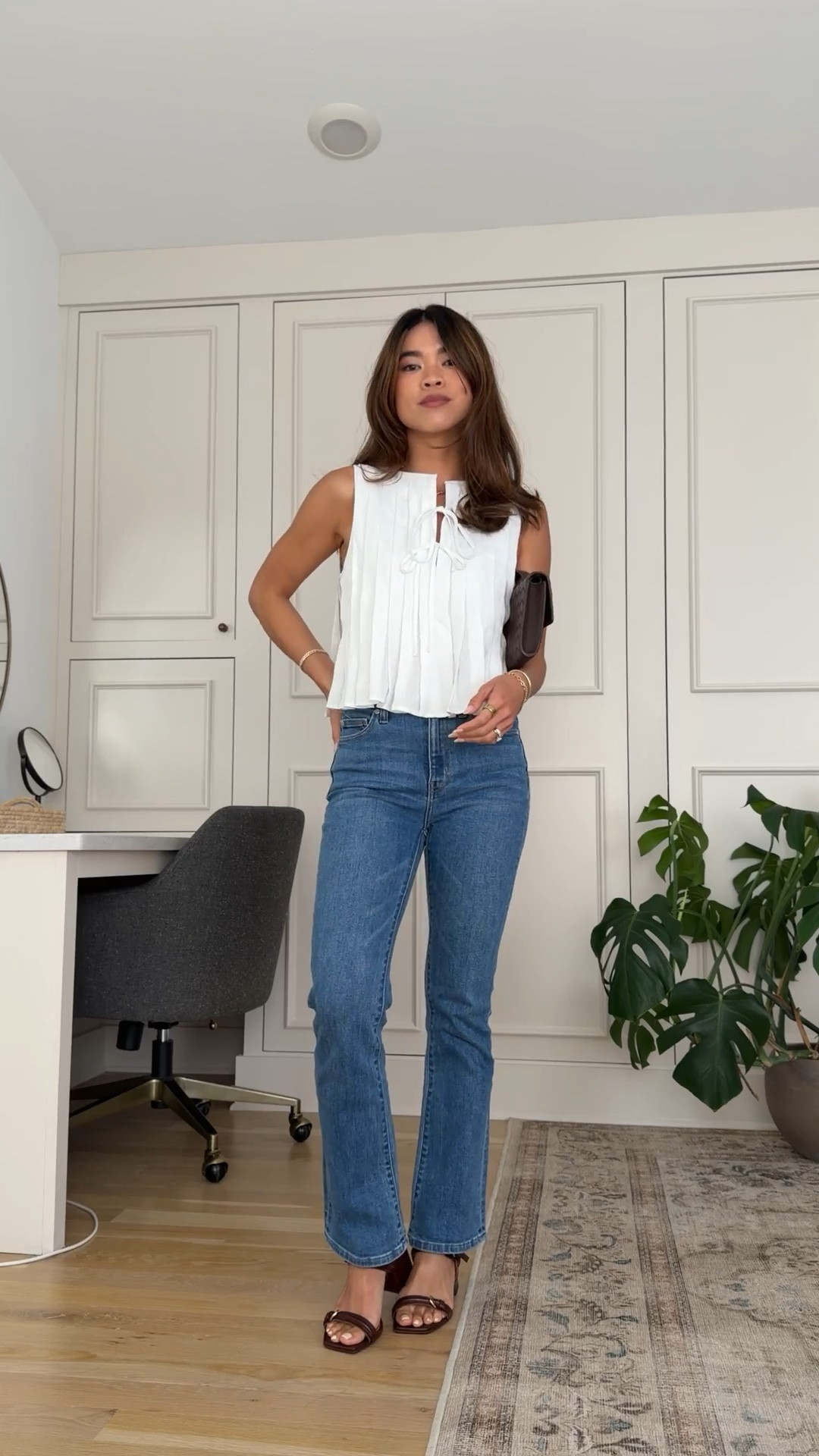 $50 jeans from @Quince! Petite friendly jeans that look and fit amazing.

Sizing info: 
Quince Bella Stretch Kick Flare Jeans - Size 24 in Regular inseam in seaside blue 
Quince 100% European Linen Pleated Tank - Size XS in White

 petite fashion, get dressed with me, outfit inspiration, ootd, nashville outfit, Nashville influencer, petite style, vacation style, casual outfits, mom style, petite pants, spring outfits, spring outfit info, spring pants, spring outfit idea, spring top, summer pants, quince pants, petite jeans, spring sweater, spring shoes, quince jeans, darkwash jeans, summer jeans, summer blouse, white blouse, quince blouse  

 

#LTKootd #LTKSeasonal #LTKPetite