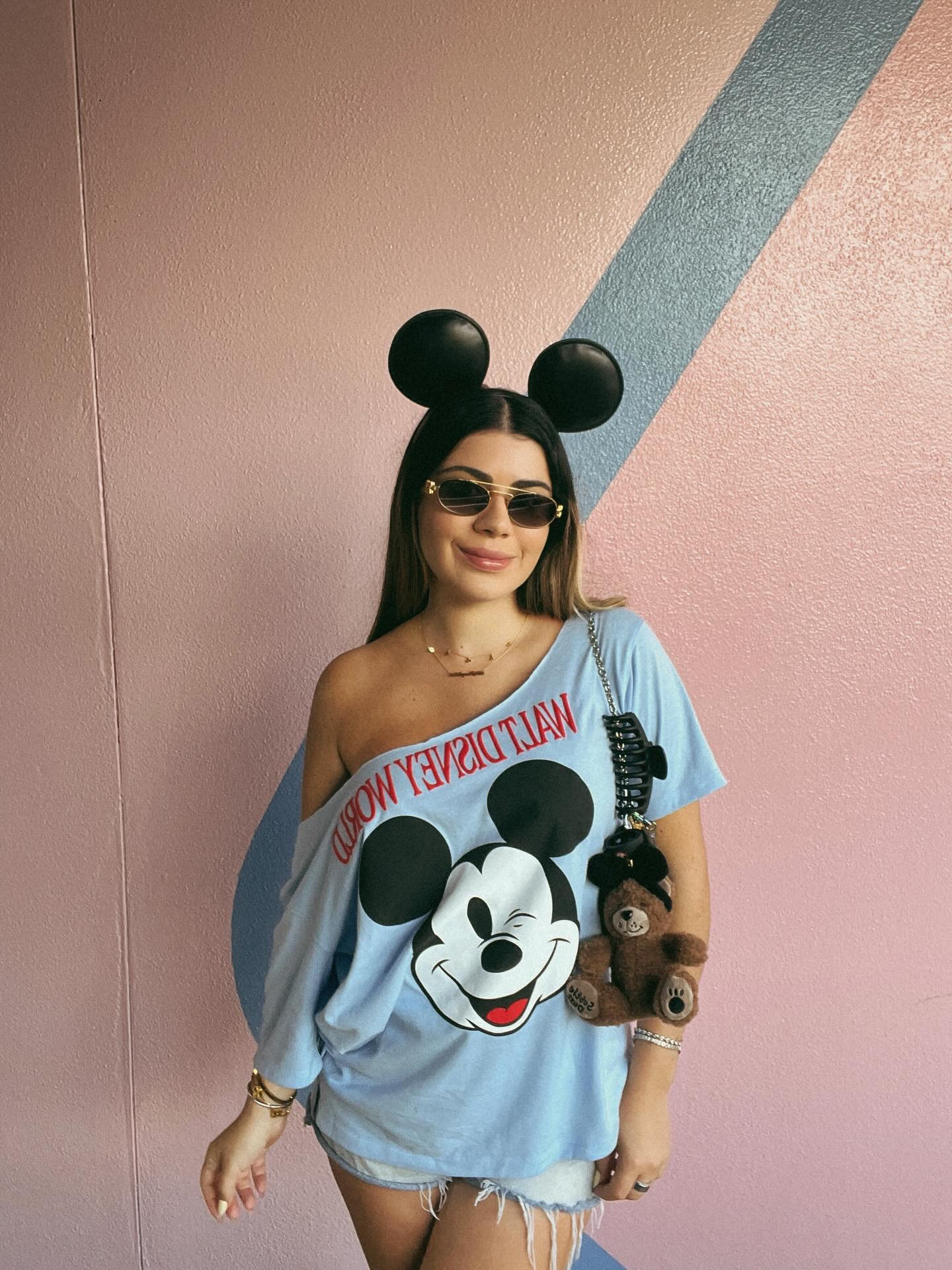 don’t make me mad or i’ll throw a (disney) fit 🐭☀️👟🎢🎟️

Disney Style, Disney Aesthetic, Disney Lover, Disney Vlog, Disney Outfit Inspo, Disney OOTD, Disney Fashion, Style Content, Style Inspo, Orlando Local, Disney Creator, Disney Girlie, Disney Style Inspo, Outfit of the Day, Outfits, Disney Looks, Disney Parks, Outfit for Disney, Disney Merch, Epcot, Rhode Skin, Prada, Subtle Dust, Miu Miu, Disney Jewelry