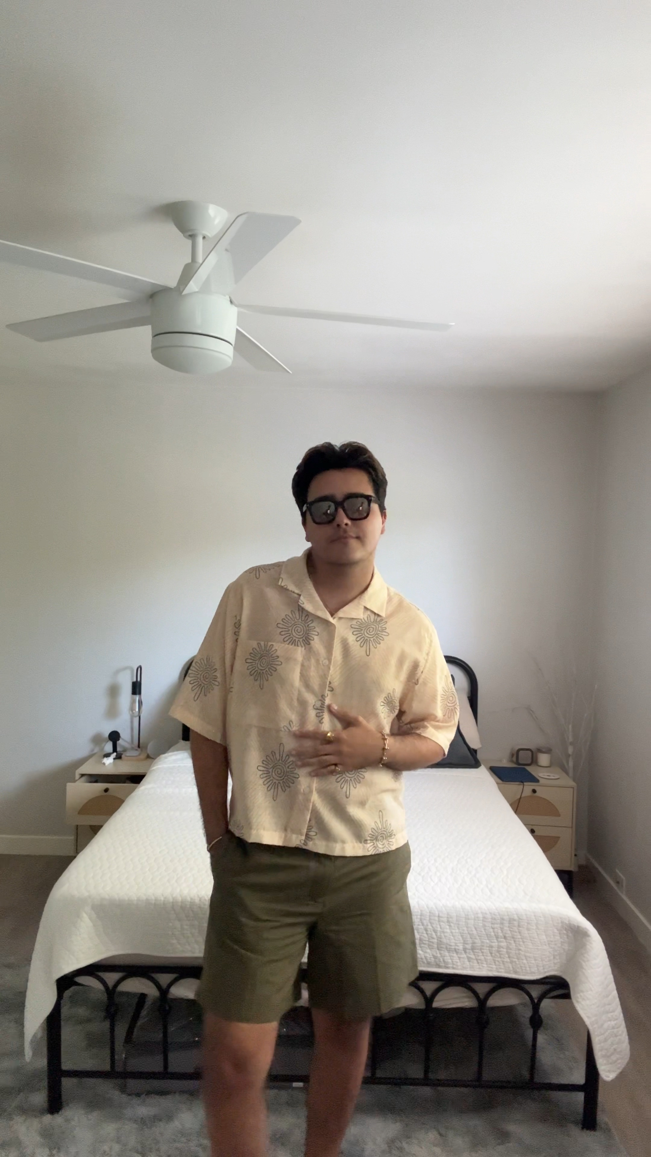 get ready with me

shirt is from ZARA
shorts are from COS

#LTKMens #LTKVideo #LTKSeasonal