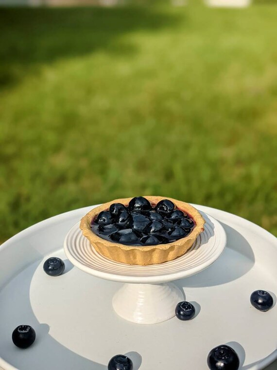 faux blueberry pie, fake pie, Fake blueberry pie, Non-edible Faux Treat, Summer Farmhouse Kitchen... | Etsy (US)